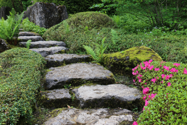 Zengarten Treppen 600x400