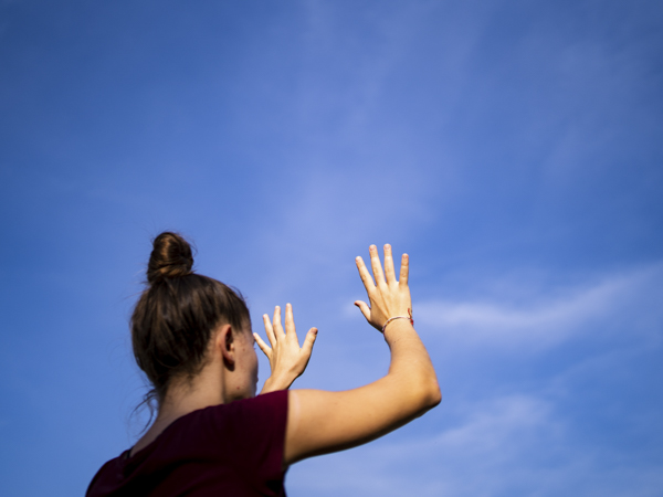 Hände In Den Himmel