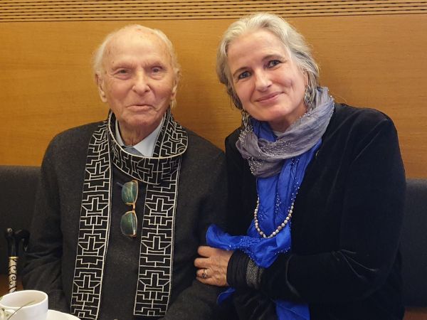 Benediktushof Zen@work 2 Brigitte van Baren Zen-Meisterin mit Willigis Jäger